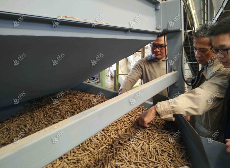 bamboo pellets cooling machine