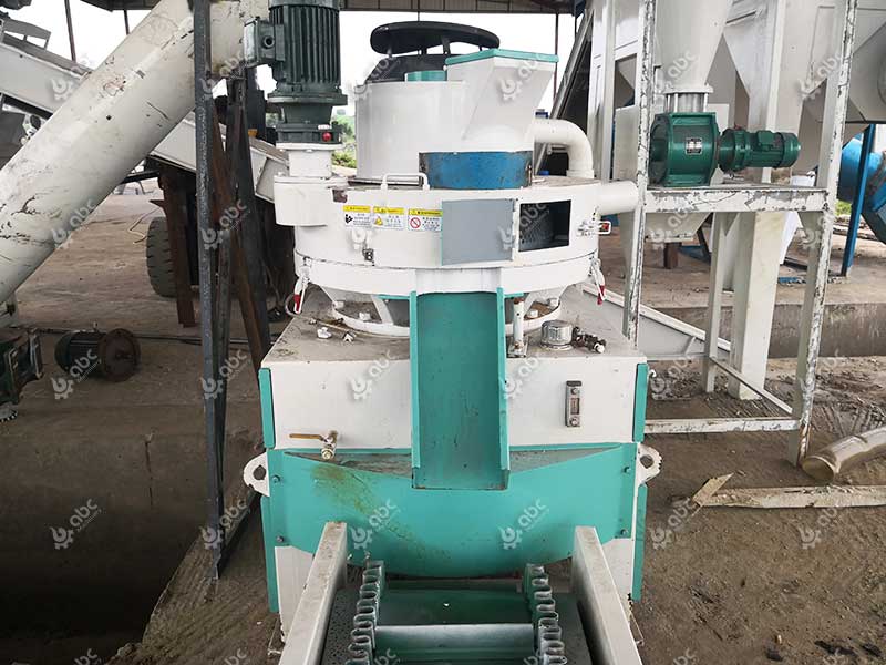 vertical ring die cassava waste pellet making machine